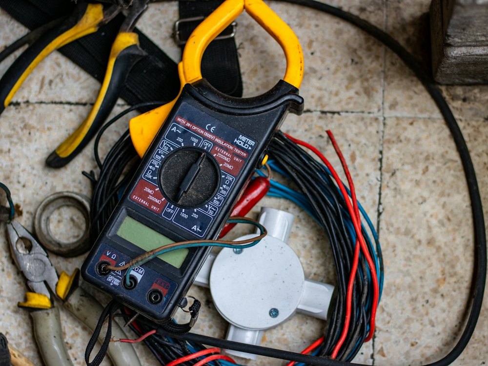 Hardware & electrical